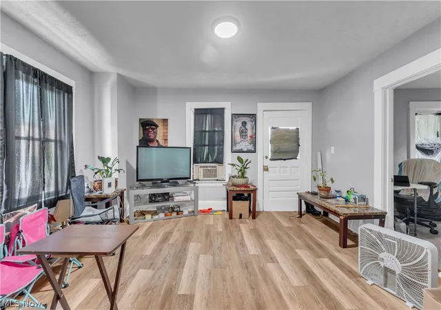 image of 9607 Sophia Ave, Cleveland, OH 44104 | MLS# 5227171