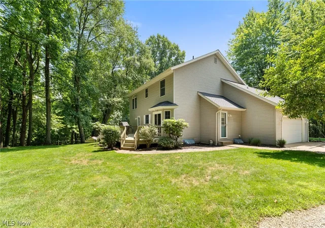 28th image of 27 Latonka Trl, Malvern, OH 44644 | MLS# 5227305