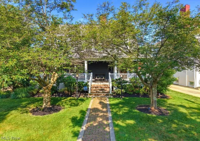 1st image of 104 S Franklin St, Chagrin Falls, OH 44022 | MLS# 5227367