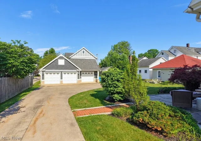 2nd image of 104 S Franklin St, Chagrin Falls, OH 44022 | MLS# 5227367