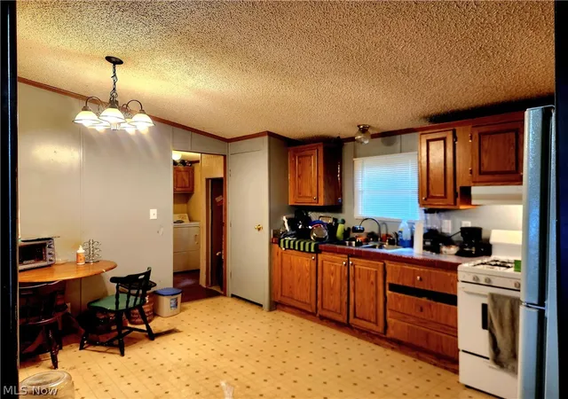 Homes for sale in Ravenna, OH | 6615 Cleveland Rd #C1, Ravenna, OH 44266 | MLS# 5227044
