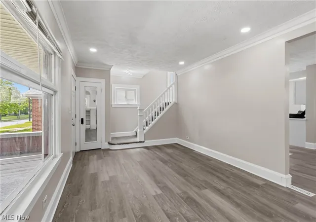 4th image of 3370 E 137Th St, Cleveland, OH 44120 | MLS# 5227327