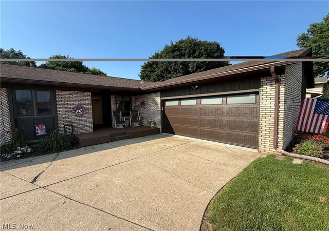 2nd image of 112 Karns Dr, Dover, OH 44622 | MLS# 5227299