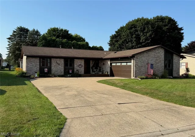 39th image of 112 Karns Dr, Dover, OH 44622 | MLS# 5227299