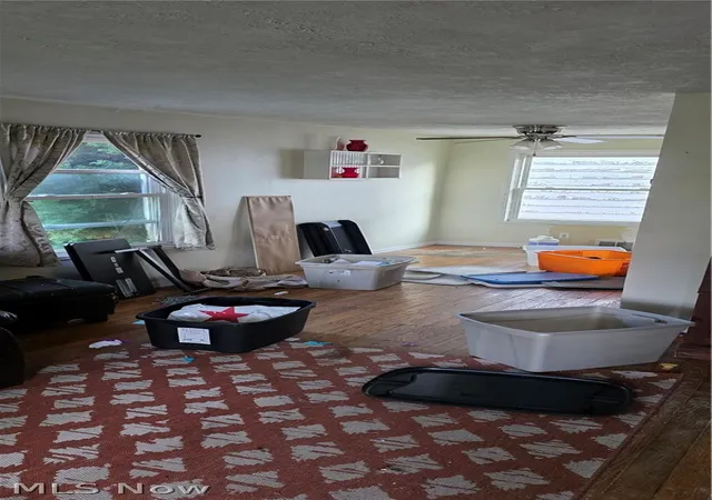 2nd image of 1456 E 250th St, Euclid, OH 44117 | MLS# 5227433