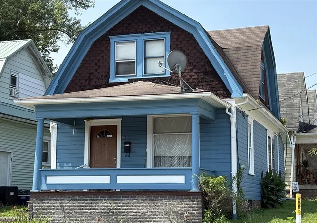 Photo 1 of Single family home for sale at 121 N 6th Street, Toronto, OH 43964 | MLS# 5227450 | Listing updated on 2026-07-23