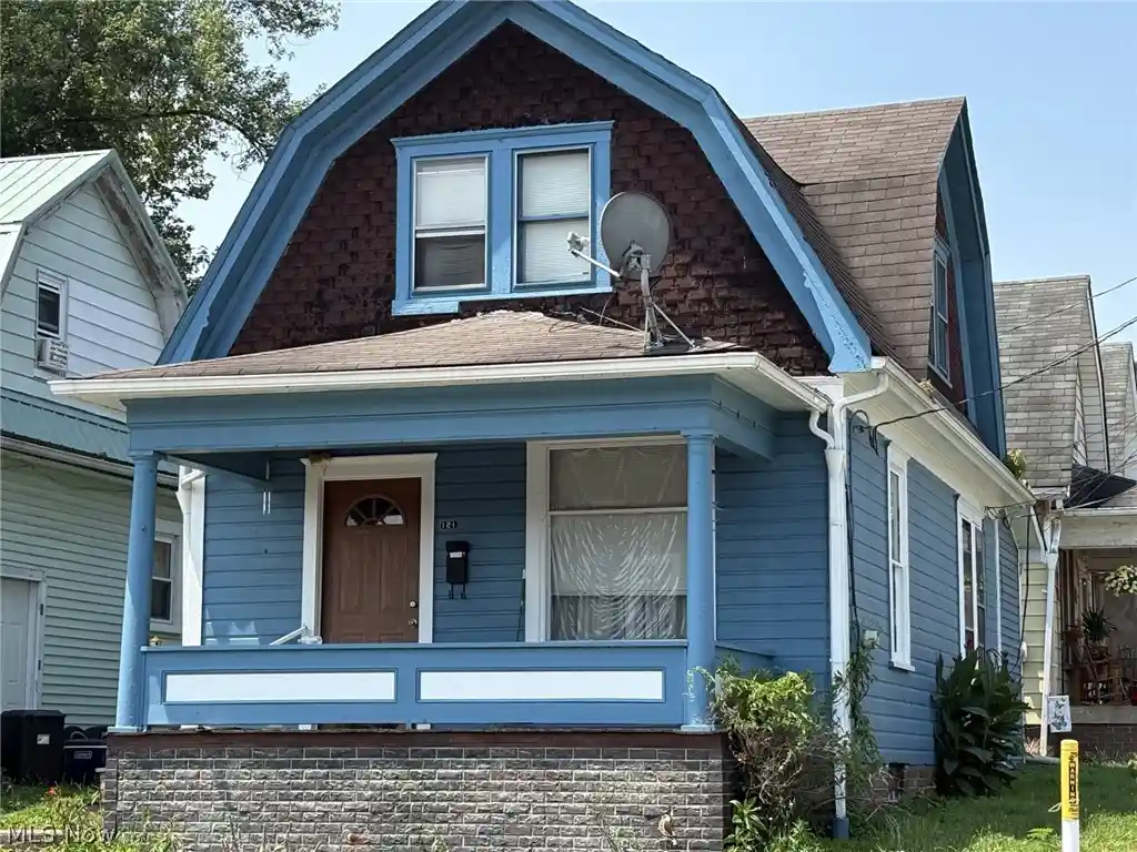 Single family home for sale at 121 N 6th Street, Toronto, OH 43964 | MLS# 5227450