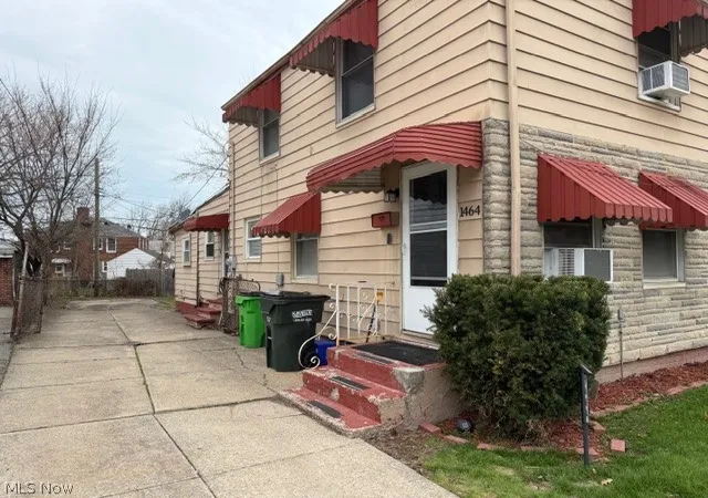 5th image of 1464 E 250Th St #E, Euclid, OH 44117 | MLS# 5227463
