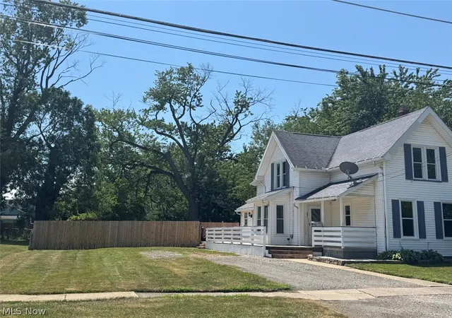 1st image of 1638 W 6th St, Ashtabula, OH 44004 | MLS# 5227459