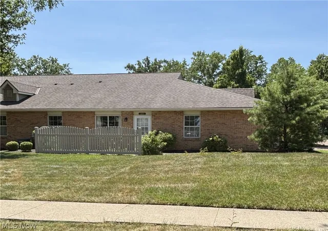 Homes for sale in North Ridgeville, OH | 35177 Greenwich Ave, North Ridgeville, OH 44039 | MLS# 5227495