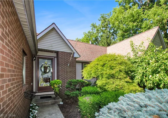 Homes for sale in Port Clinton, OH | 4270 E Konker Rd, Port Clinton, OH 43452 | MLS# 5227494