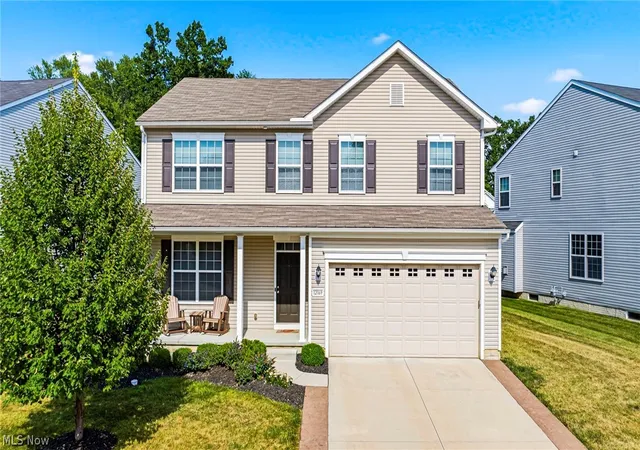 2nd image of 12169 Edgehill Oval, Strongsville, OH 44149 | MLS# 5227182