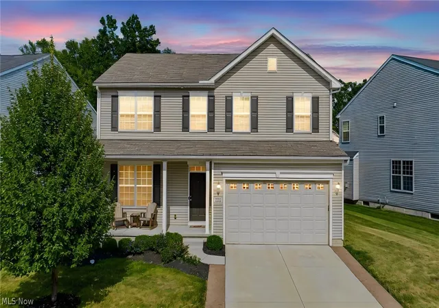3rd image of 12169 Edgehill Oval, Strongsville, OH 44149 | MLS# 5227182
