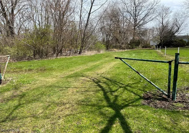 Photo 4 of Sale Pending at 4867 N Ridge Rd, Perry, OH 44081 | MLS# 5227506 | Listing updated on 2026-10-01
