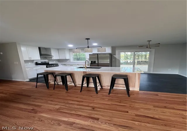 Photo 3 of Single family home for sale at 1121 Doralee Dr, Mogadore, OH 44260 | MLS# 5227470 | Listing updated on 2026-07-14