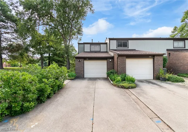 1st image of 174 St Clair Dr, Akron, OH 44307 | MLS# 5227466
