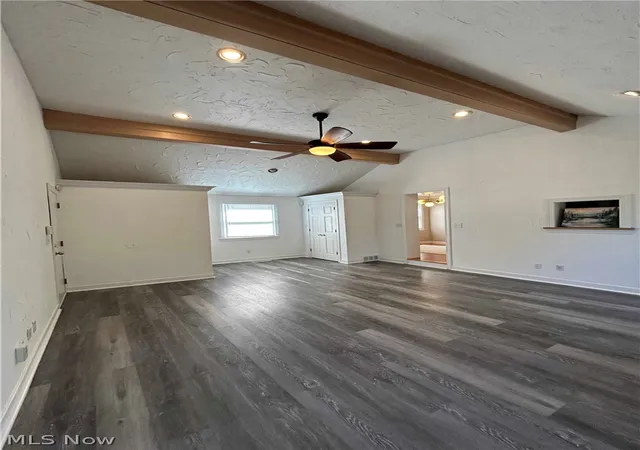 3rd image of 4856 Edsal Dr, Lyndhurst, OH 44124 | MLS# 5227141