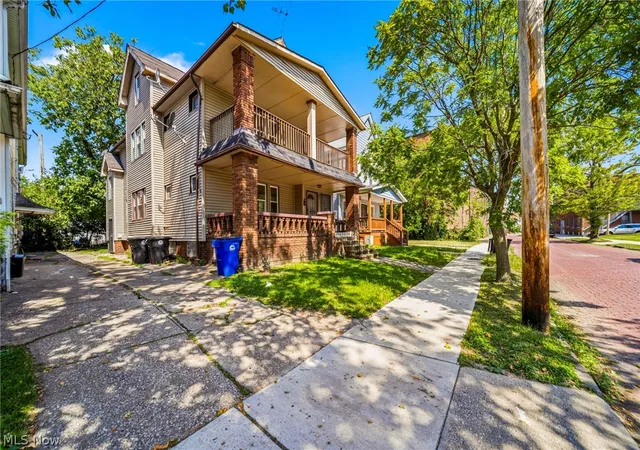 Homes for sale in Cleveland, OH | 2902 E 119th St, Cleveland, OH 44120 | MLS# 5222742