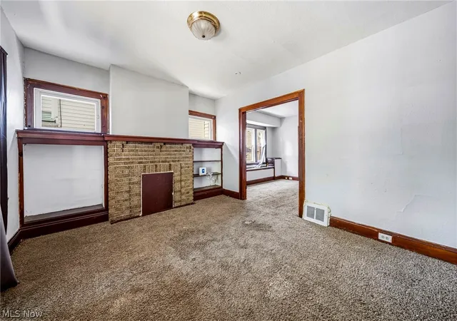 Homes for sale in Cleveland, OH | 2902 E 119Th St, Cleveland, OH 44120 | MLS# 5222742
