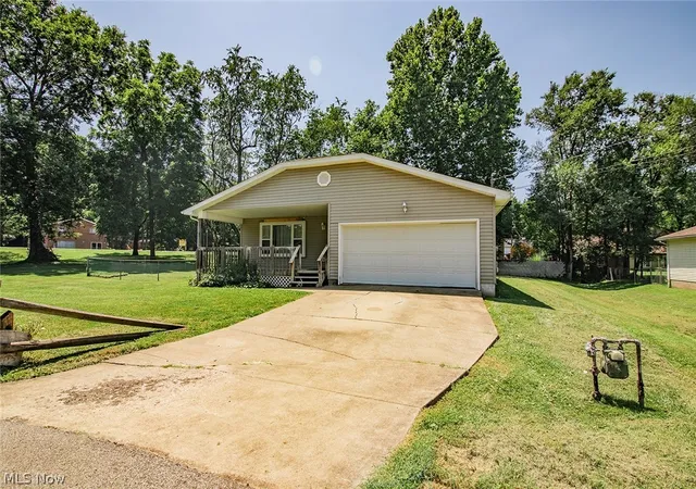 48th image of 318 Greenwood Dr, Williamstown, WV 26187 | MLS# 5227558