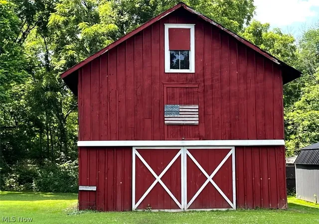 2nd image of 181 Gates St, Andover, OH 44003 | MLS# 5227580