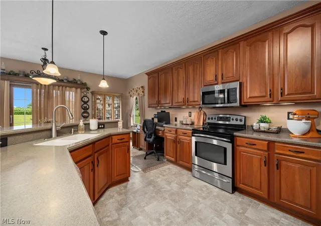 3rd image of 9209 Spencer Lake Rd, Spencer, OH 44275 | MLS# 5227354