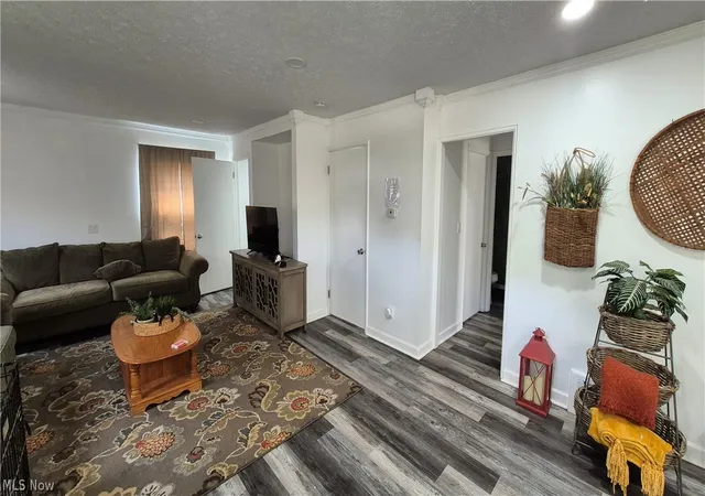 4th image of 513 Henry St, Elyria, OH 44035 | MLS# 5227326