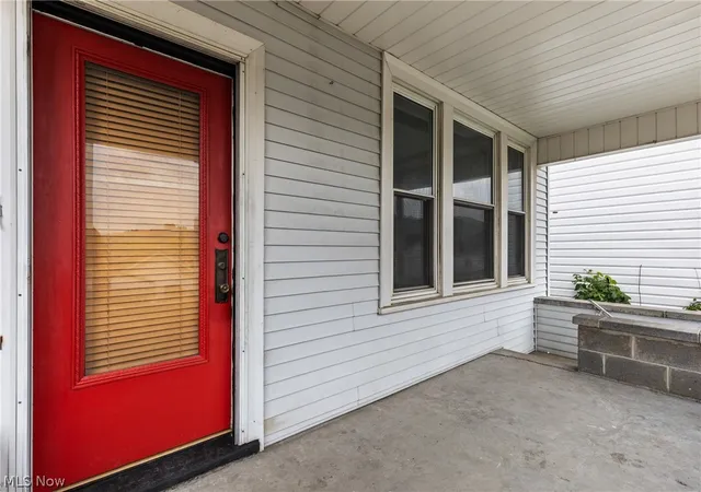 4th image of 511 W Vine St, Martins Ferry, OH 43935 | MLS# 5227630