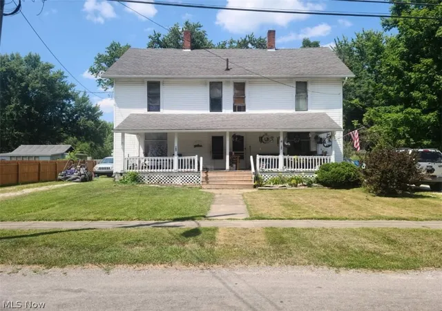1st image of 180 182 Hickory St, Andover, OH 44003 | MLS# 5227657