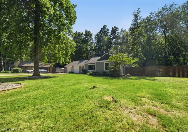 Homes for sale in North Olmsted, OH | 6024 Louis, North Olmsted, OH 44070 | MLS# 5225959