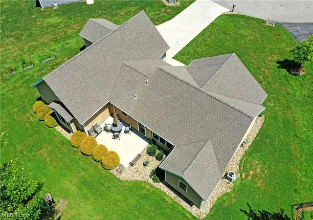50th image of 413 Maplewood Dr, Cortland, OH 44410 | MLS# 5221290