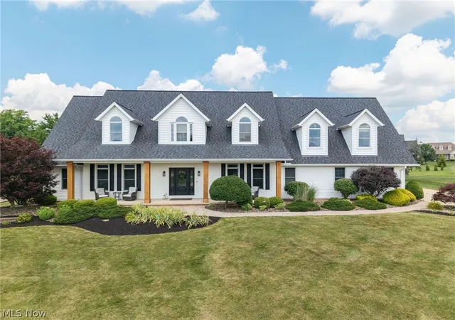 Photo 1 of Single family home for sale at 6356 Highland Green Dr, Medina, OH 44256 | MLS# 5227695 | Listing updated on 2026-07-29