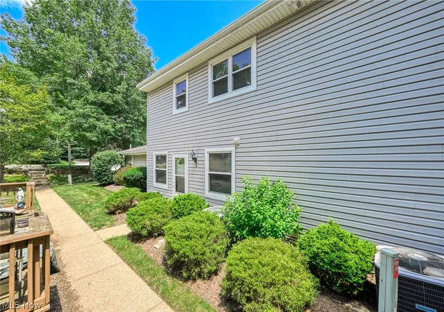 Photo 2 of Sale Pending at 2455 Island Dr #B, Green, OH 44685 | MLS# 5227191 | Listing updated on 2026-08-31