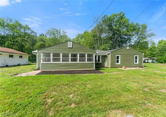 Photo 2 of Sale Pending at 17632 Laurel Ave, Lake Milton, OH 44429 | MLS# 5227732 | Listing updated on 2026-08-11
