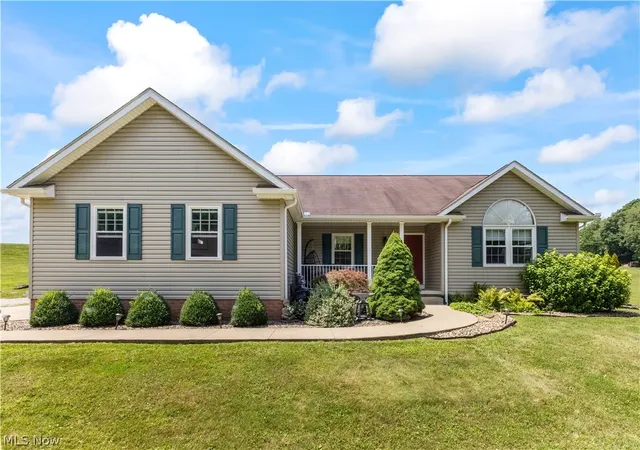 1st image of 3050 Bronze Rd Nw, Carrollton, OH 44615 | MLS# 5227790