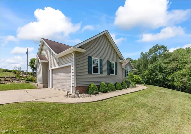 2nd image of 3050 Bronze Rd Nw, Carrollton, OH 44615 | MLS# 5227790