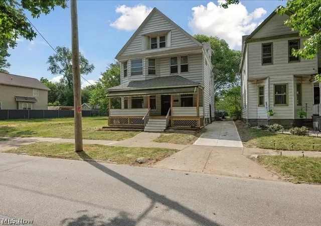 Photo 2 of Single family home for sale at 10622 Hathaway Ave, Cleveland, OH 44108 | MLS# 5227724 | Listing updated on 2026-08-24