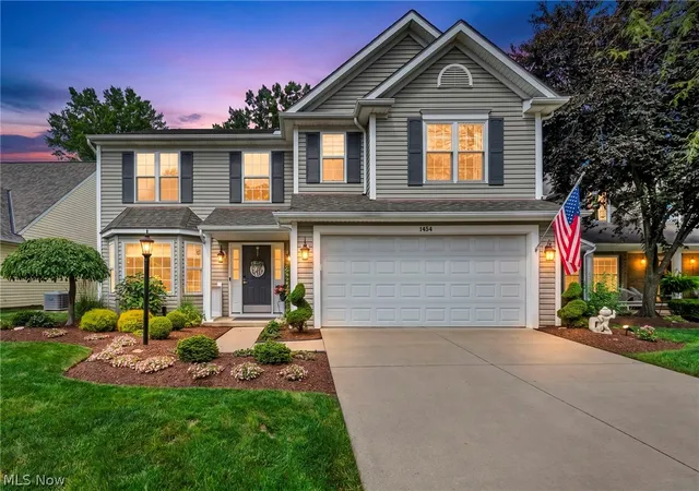 Homes for sale in Avon, OH | 1454 Hollow Wood Ln, Avon, OH 44011 | MLS# 5227127