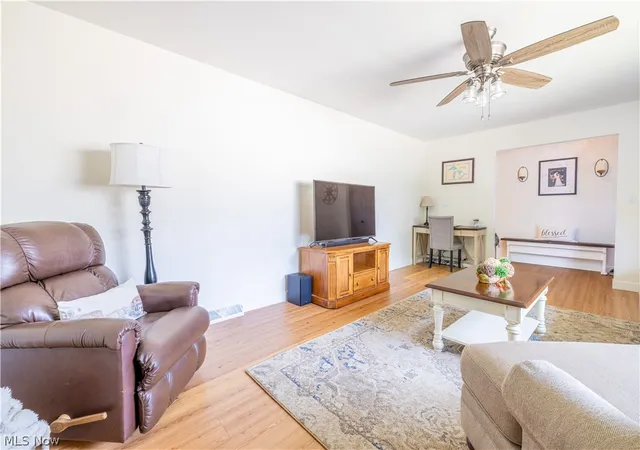 Photo 3 of Sale Pending at 3130 Charles St, Cuyahoga Falls, OH 44221 | MLS# 5227618 | Listing updated on 2026-07-18