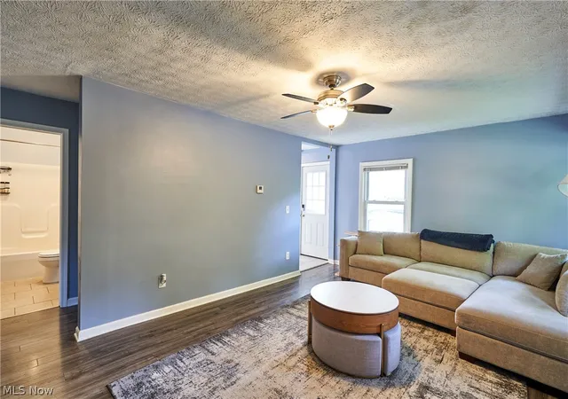 Homes for sale in Ravenna, OH | 6586 Red Brush Rd, Ravenna, OH 44266 | MLS# 5226336