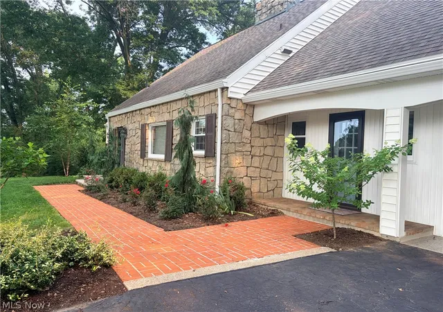 3rd image of 615 W Wayne Ave, Wooster, OH 44691 | MLS# 5227419