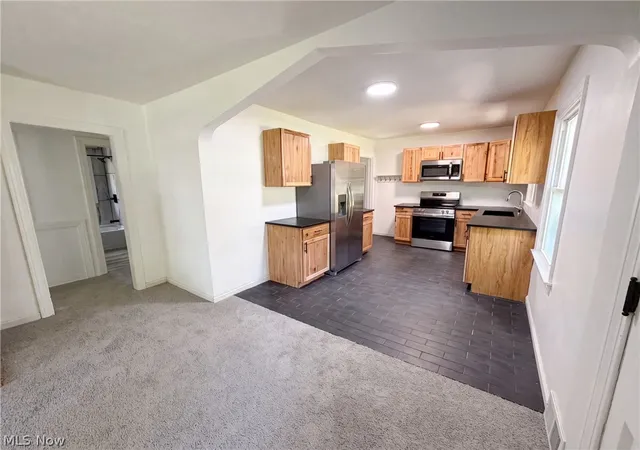 Photo 2 of Single family home for sale at 2920 Copley Rd, Copley, OH 44321 | MLS# 5227942 | Listing updated on 2026-08-27
