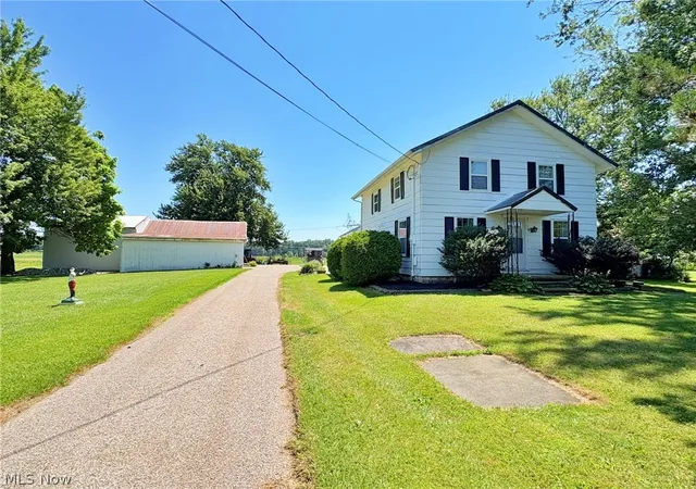 Homes for sale in Amherst, OH | 10677 Baumhart Rd, Amherst, OH 44001 | MLS# 5227886