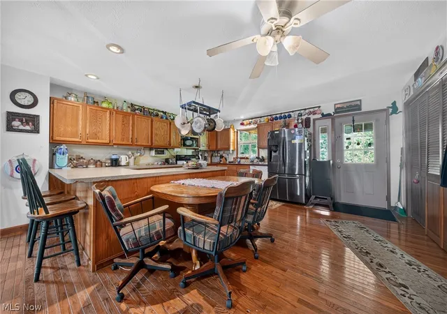 3rd image of 498 Mill Rd, Conneaut, OH 44030 | MLS# 5227434