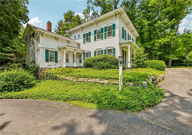 Photo 1 of Single family home for sale at 9640 Darrow Rd, Twinsburg, OH 44087 | MLS# 5226993 | Listing updated on 2026-09-30