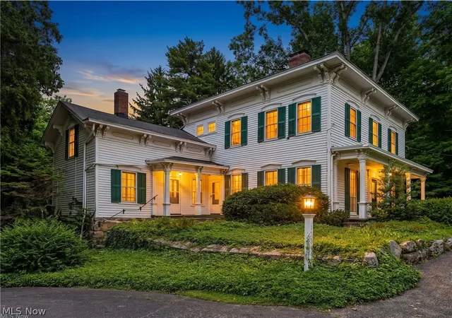 Photo 2 of Single family home for sale at 9640 Darrow Rd, Twinsburg, OH 44087 | MLS# 5226993 | Listing updated on 2026-09-30