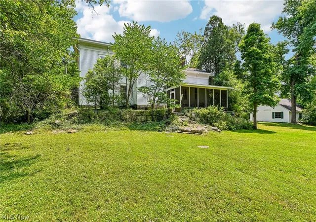 Photo 4 of Single family home for sale at 9640 Darrow Rd, Twinsburg, OH 44087 | MLS# 5226993 | Listing updated on 2026-09-30