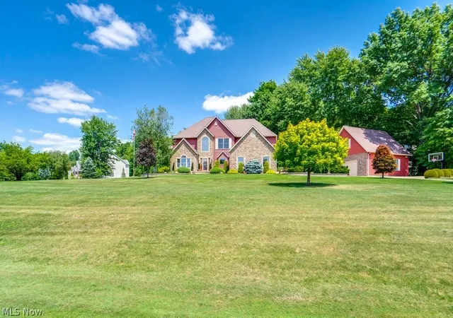 Photo 3 of Sale Pending at 10225 Questa Ct, Wadsworth, OH 44281 | MLS# 5227822 | Listing updated on 2026-07-30