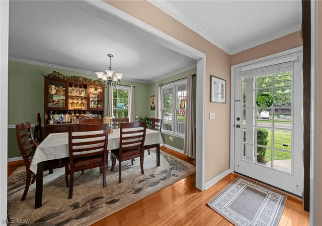 4th image of 5112 E Lake Rd, Sheffield Lake, OH 44054 | MLS# 5227569