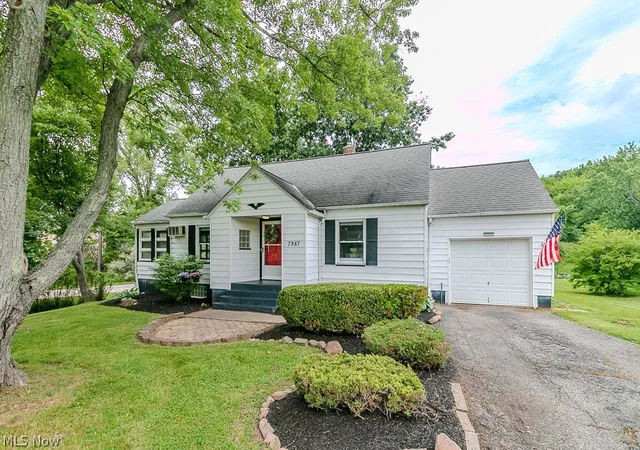 1st image of 7987 Euclid Chardon Rd, Kirtland, OH 44094 | MLS# 5227623